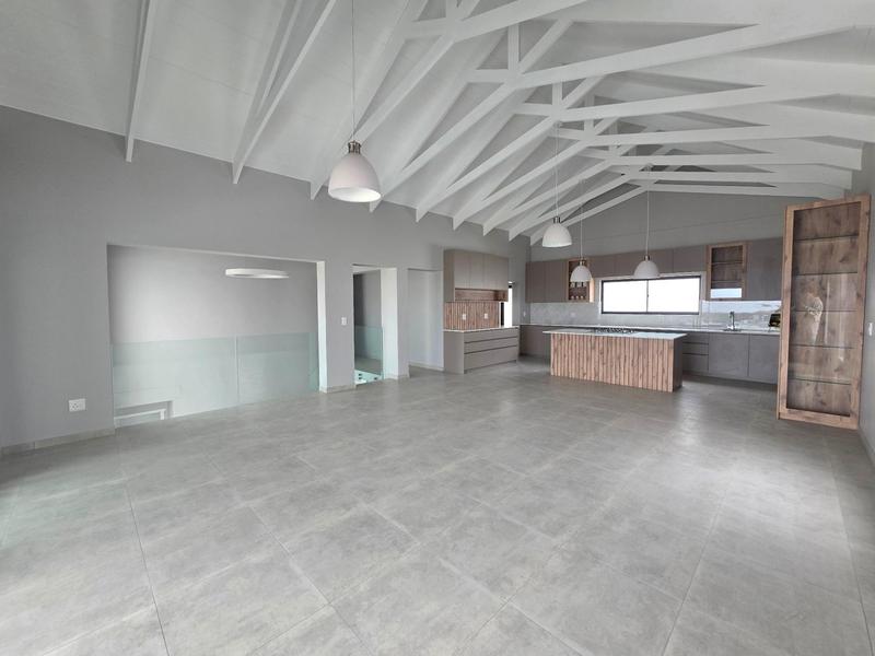 4 Bedroom Property for Sale in Da Gama Bay Western Cape
